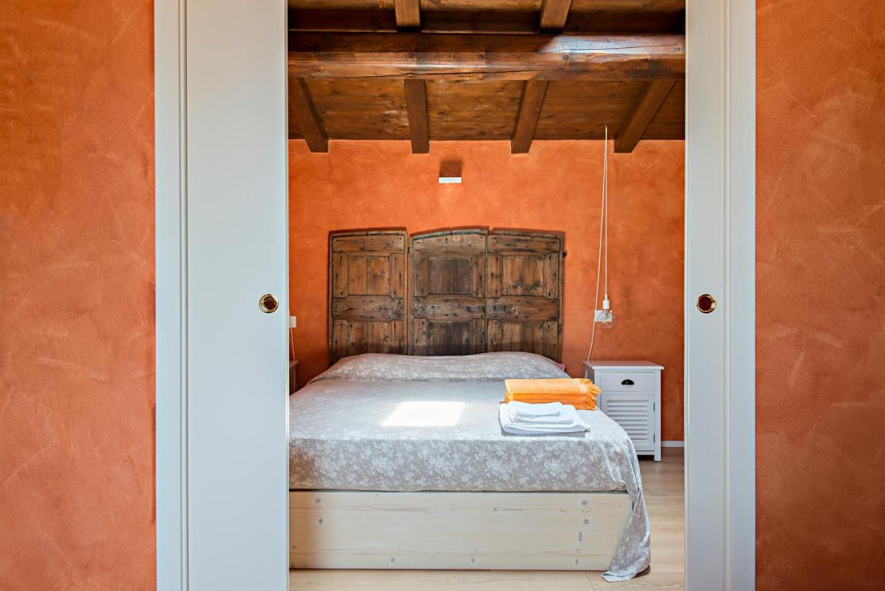 Agriturismo Lecolombare 诺加罗莱罗卡 外观 照片